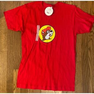 NWT Buckees Red T Shirt Adult Medium Women’s Men’s